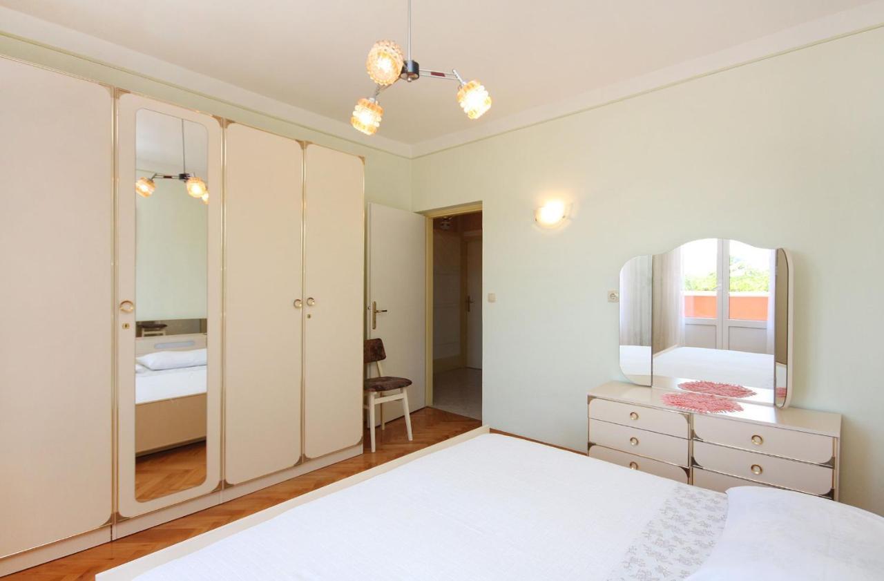 Apartment Kampor 4972B المظهر الخارجي الصورة